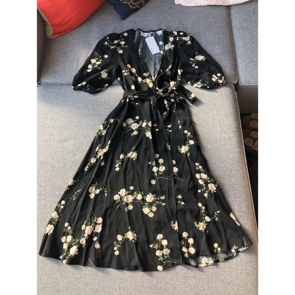 NWT Reformation Christa dress, Contessa floral - Picture 6 of 8